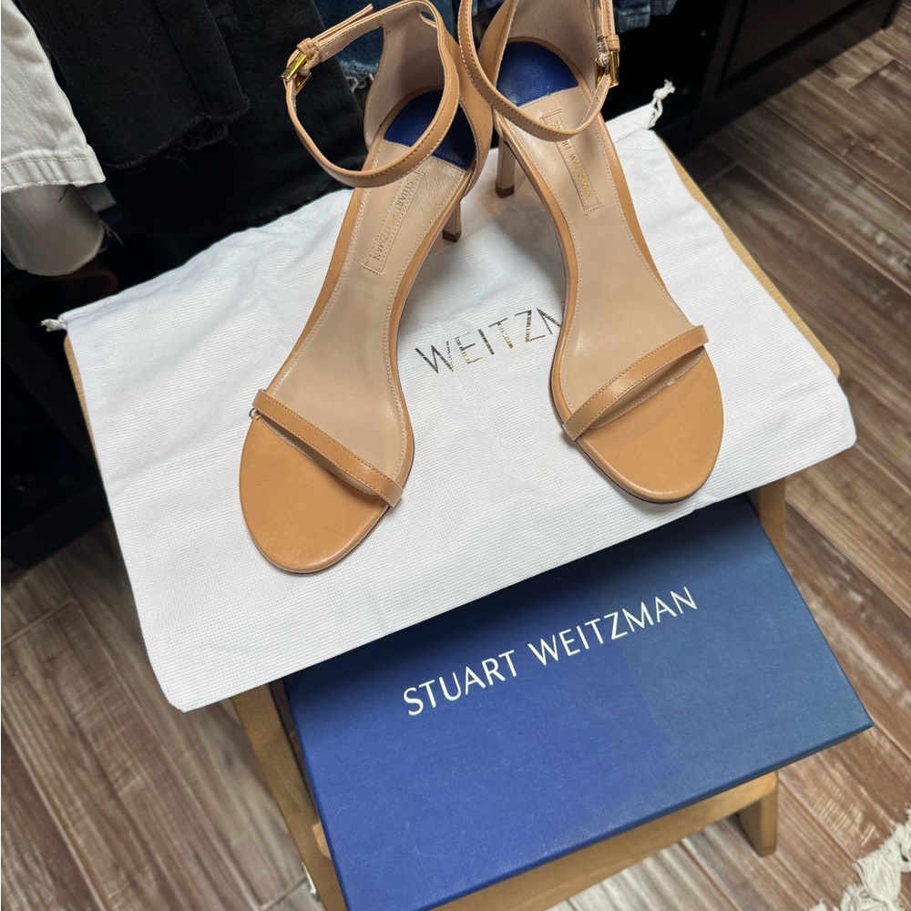 Stuart Weitzman 75 Nudist Traditional Bambina Nappa Heels with Minimalist Design